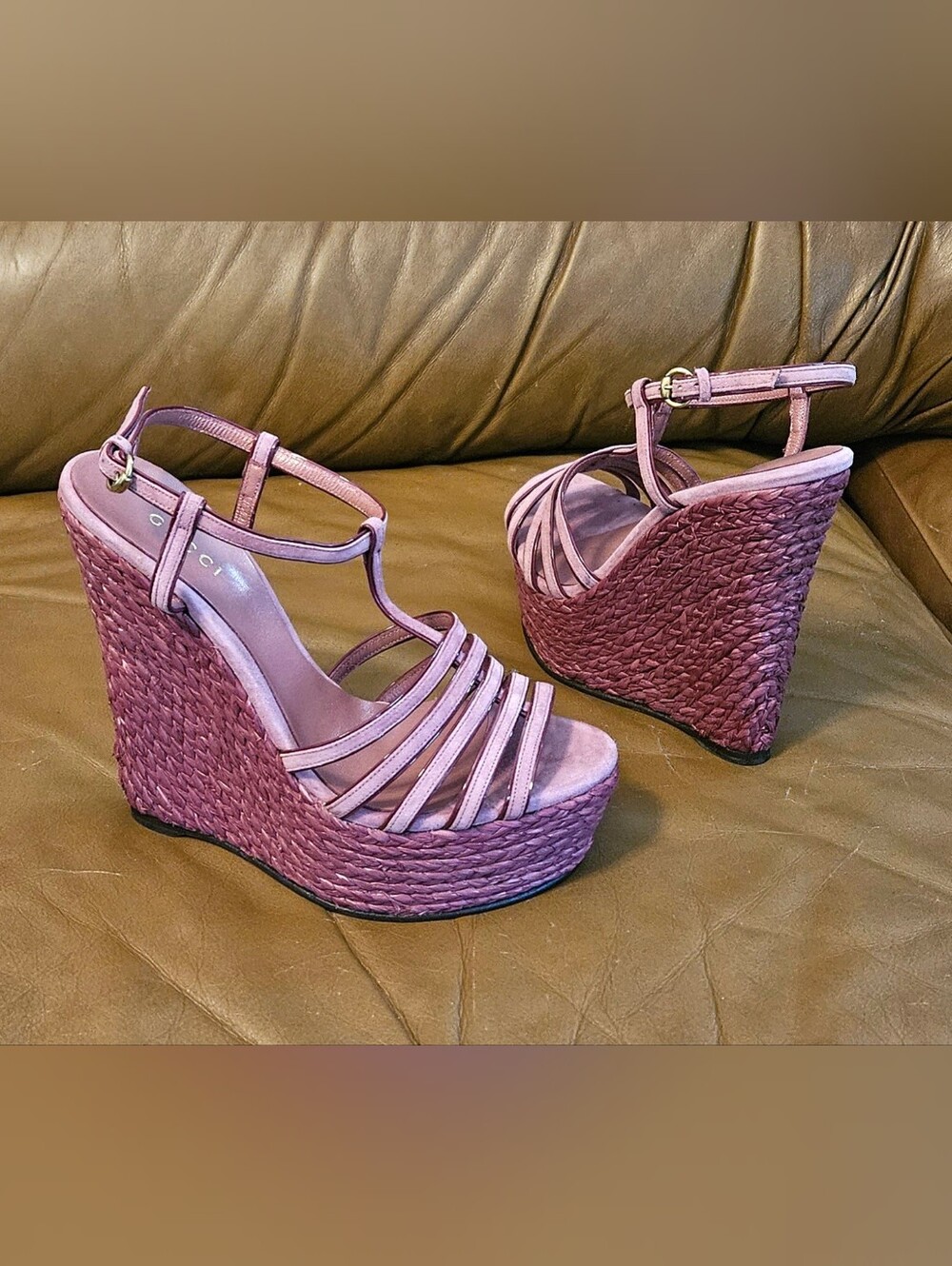 Gucci Dark Pink Suede Mauve Braided Wedge Sandals Size 6.5 US (EXCELLENT SHAPE)
